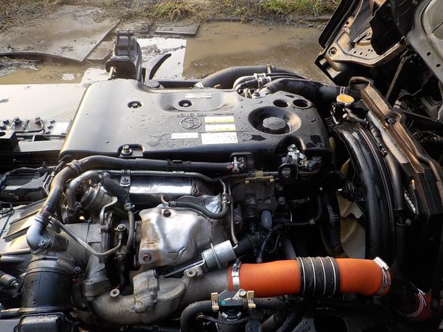 エルフトラック ３ｔダンプ　コボレーン　◆３ｔダンプ◆６ＭＴ◆フル装備◆コボレーン◆エアバッグ◆平成２５年式◆走行１２１０００Ｋｍ◆ディーゼル◆排気量２９９０ｃｃ◆積載３０００ｋｇ◆３人乗り◆（19枚目）