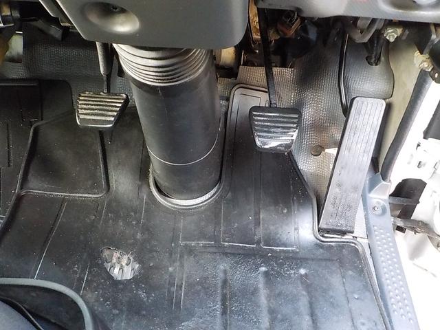 エルフトラック ３ｔダンプ　コボレーン　◆３ｔダンプ◆６ＭＴ◆フル装備◆コボレーン◆エアバッグ◆平成２５年式◆走行１２１０００Ｋｍ◆ディーゼル◆排気量２９９０ｃｃ◆積載３０００ｋｇ◆３人乗り◆（33枚目）