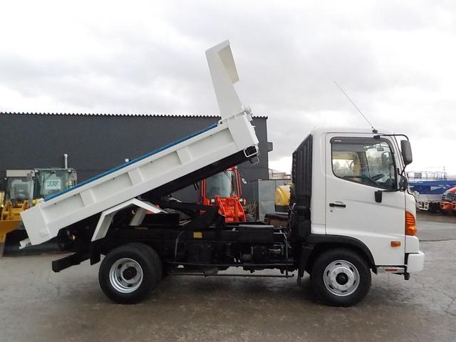 ヒノレンジャー 4tダンプ Lゲート 電動コボレーン ◆4tダンプ◆6MT◆フル装備◆Lゲート◆電動コボレーン◆エアバッグ◆平成25年式◆走行106000Km◆ディーゼル◆排気量5120cc◆積載3650kg◆3人乗り◆(5枚目)