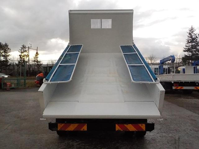 ヒノレンジャー 4tダンプ Lゲート 電動コボレーン ◆4tダンプ◆6MT◆フル装備◆Lゲート◆電動コボレーン◆エアバッグ◆平成25年式◆走行106000Km◆ディーゼル◆排気量5120cc◆積載3650kg◆3人乗り◆(7枚目)