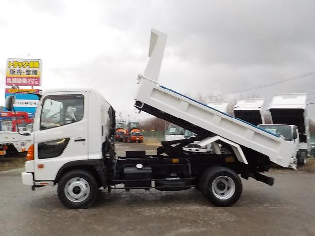 ヒノレンジャー 4tダンプ Lゲート 電動コボレーン ◆4tダンプ◆6MT◆フル装備◆Lゲート◆電動コボレーン◆エアバッグ◆平成25年式◆走行106000Km◆ディーゼル◆排気量5120cc◆積載3650kg◆3人乗り◆(9枚目)