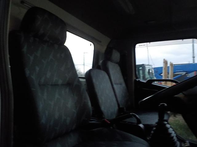 ヒノレンジャー 4tダンプ Lゲート 電動コボレーン ◆4tダンプ◆6MT◆フル装備◆Lゲート◆電動コボレーン◆エアバッグ◆平成25年式◆走行106000Km◆ディーゼル◆排気量5120cc◆積載3650kg◆3人乗り◆(30枚目)