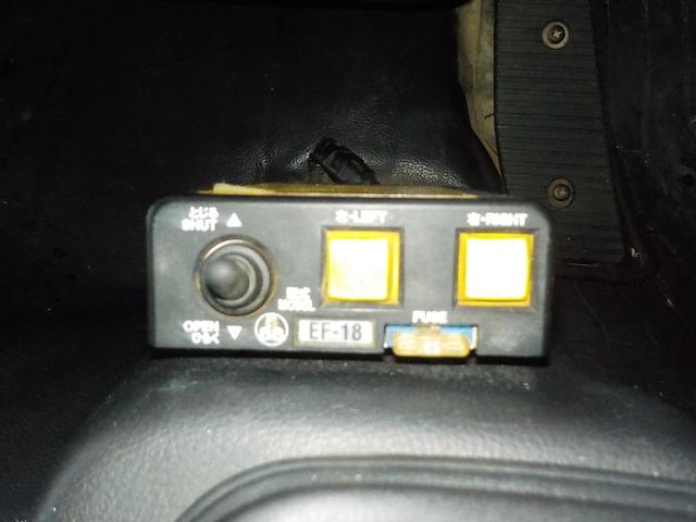 ヒノレンジャー 4tダンプ Lゲート 電動コボレーン ◆4tダンプ◆6MT◆フル装備◆Lゲート◆電動コボレーン◆エアバッグ◆平成25年式◆走行106000Km◆ディーゼル◆排気量5120cc◆積載3650kg◆3人乗り◆(40枚目)