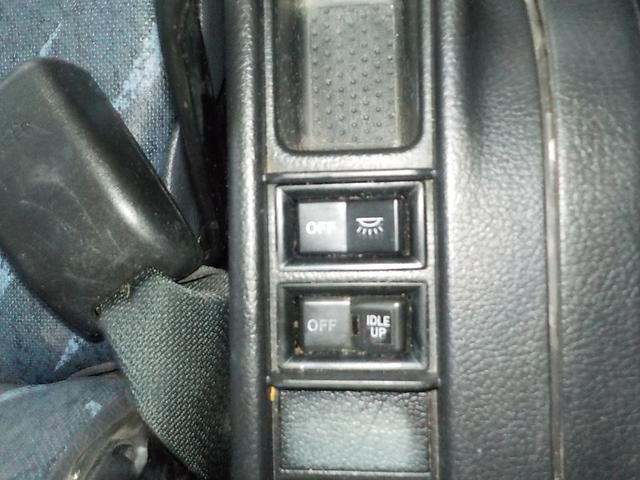 ヒノレンジャー 4tダンプ Lゲート 電動コボレーン ◆4tダンプ◆6MT◆フル装備◆Lゲート◆電動コボレーン◆エアバッグ◆平成25年式◆走行106000Km◆ディーゼル◆排気量5120cc◆積載3650kg◆3人乗り◆(42枚目)