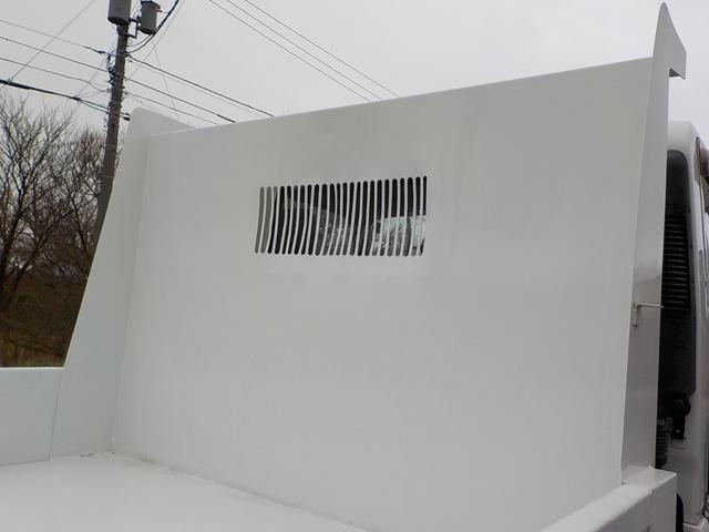 フォワード 4tダンプ ◆4tダンプ◆6MT◆フル装備◆エアバッグ◆平成29年式◆走行32000Km◆ディーゼル◆排気量5190cc◆積載3800kg◆3人乗り◆(13枚目)