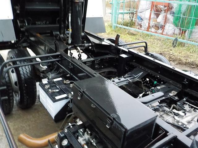 フォワード 4tダンプ ◆4tダンプ◆6MT◆フル装備◆エアバッグ◆平成29年式◆走行32000Km◆ディーゼル◆排気量5190cc◆積載3800kg◆3人乗り◆(29枚目)