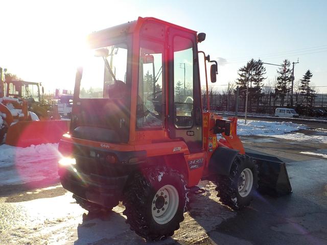 日本 クボタ　ホイールローダー　Ｒ４３０Ｚ　◆平成２５年式◆０．４立米◆クボタタイヤショベル◆バケット幅１５８ｃｍ◆排気量１６５０ｃｃ◆使用時間９６０ＨＲ◆普通免許で運転可◆（7枚目）