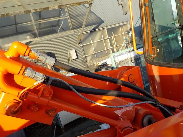 日本 クボタ　ホイールローダー　Ｒ４３０Ｚ　◆平成２５年式◆０．４立米◆クボタタイヤショベル◆バケット幅１５８ｃｍ◆排気量１６５０ｃｃ◆使用時間９６０ＨＲ◆普通免許で運転可◆（16枚目）