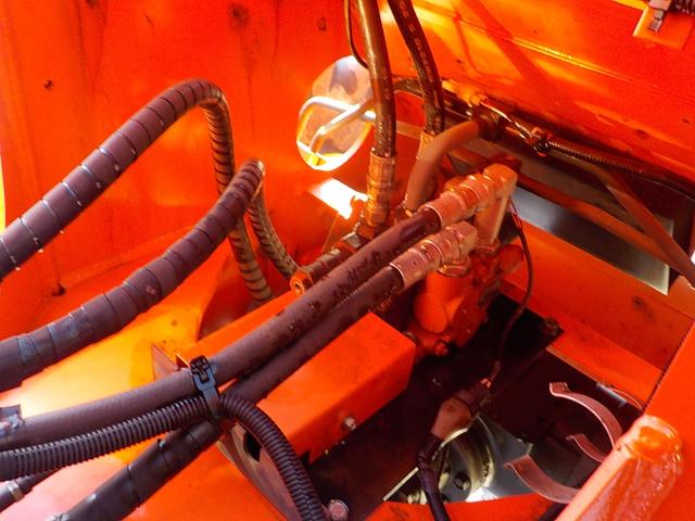 日本 クボタ　ホイールローダー　Ｒ４３０Ｚ　◆平成２５年式◆０．４立米◆クボタタイヤショベル◆バケット幅１５８ｃｍ◆排気量１６５０ｃｃ◆使用時間９６０ＨＲ◆普通免許で運転可◆（20枚目）