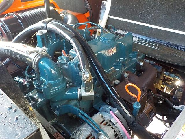 日本 クボタ　ホイールローダー　Ｒ４３０Ｚ　◆平成２５年式◆０．４立米◆クボタタイヤショベル◆バケット幅１５８ｃｍ◆排気量１６５０ｃｃ◆使用時間９６０ＨＲ◆普通免許で運転可◆（27枚目）