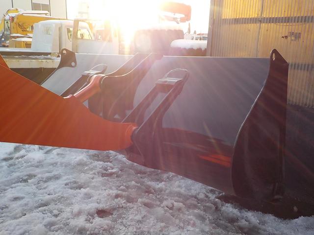 日本 クボタ　ホイールローダー　Ｒ４３０Ｚ　◆平成２５年式◆０．４立米◆クボタタイヤショベル◆バケット幅１５８ｃｍ◆排気量１６５０ｃｃ◆使用時間９６０ＨＲ◆普通免許で運転可◆（29枚目）