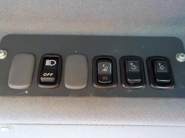 日本 クボタ　ホイールローダー　Ｒ４３０Ｚ　◆平成２５年式◆０．４立米◆クボタタイヤショベル◆バケット幅１５８ｃｍ◆排気量１６５０ｃｃ◆使用時間９６０ＨＲ◆普通免許で運転可◆（42枚目）