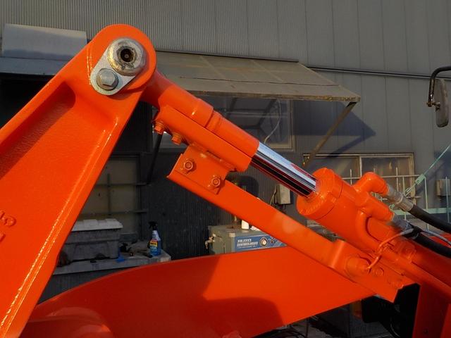 日本 クボタ　ホイールローダー　Ｒ４３０Ｚ　◆平成２５年式◆０．４立米◆クボタタイヤショベル◆バケット幅１５８ｃｍ◆排気量１６５０ｃｃ◆使用時間約１１００ＨＲ◆普通免許で運転可◆（15枚目）