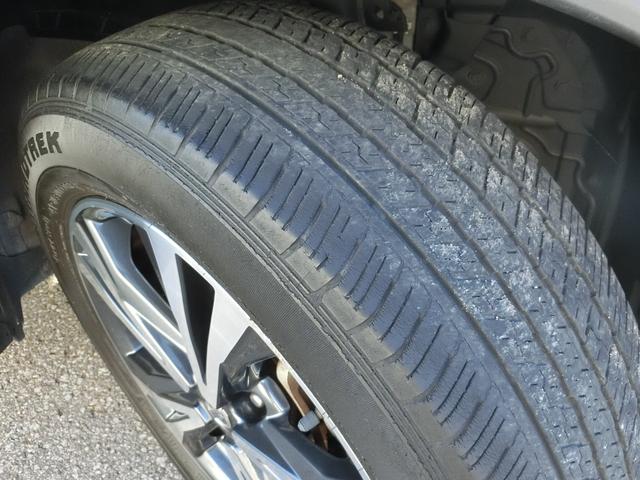 エクストレイル ２０Ｘｉ　４ＷＤ　ドライブレコーダー　パワーバックドア　ＥＴＣ　全周囲カメラ　クリアランスソナー　オートクルーズコントロール　衝突被害軽減システム　ナビ　ＴＶ　オートライト　ＬＥＤヘッドランプ　スマートキー（42枚目）