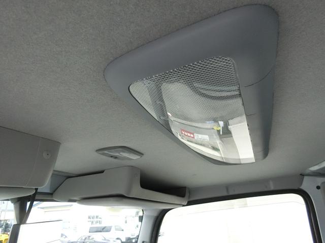 エルフトラック ロングフラットロー ワイド 4WD 届出済未使用車 荷台内寸 長さ436cm 幅207cm 高さ38cm 木製デッキ LEDヘッドフォグ アルミアオリ 衝突軽減ブレーキ 各部メッキ 三方開 電格ミラー リヤゲートチェーン(40枚目)