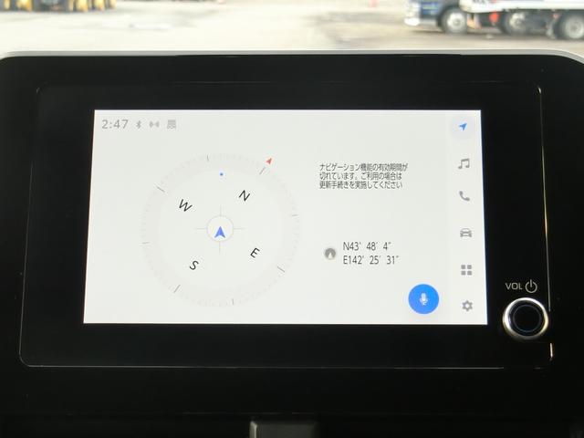 ノア Ｓ－Ｚ　４ＷＤ　レンタアップ　純正ディスプレイオーディオ　寒冷地仕様　ハーフレザー　ＬＥＤヘッドＥＴＣ　バックカメラ　ＴＶ　オートクルコン　レーンアシスト　衝突被害軽減システム　両側電動スライドドア（4枚目）