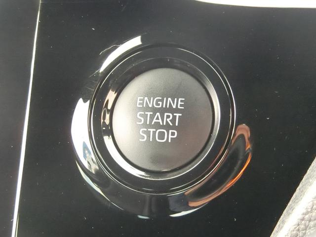 ノア Ｓ－Ｚ　４ＷＤ　レンタアップ　純正ディスプレイオーディオ　寒冷地仕様　ハーフレザー　ＬＥＤヘッドＥＴＣ　バックカメラ　ＴＶ　オートクルコン　レーンアシスト　衝突被害軽減システム　両側電動スライドドア（8枚目）