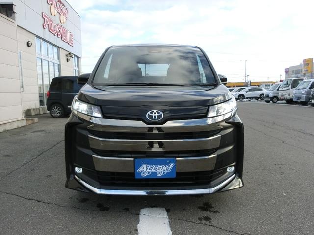 ノア Ｓ－Ｚ　４ＷＤ　レンタアップ　純正ディスプレイオーディオ　寒冷地仕様　ハーフレザー　ＬＥＤヘッドＥＴＣ　バックカメラ　ＴＶ　オートクルコン　レーンアシスト　衝突被害軽減システム　両側電動スライドドア（12枚目）