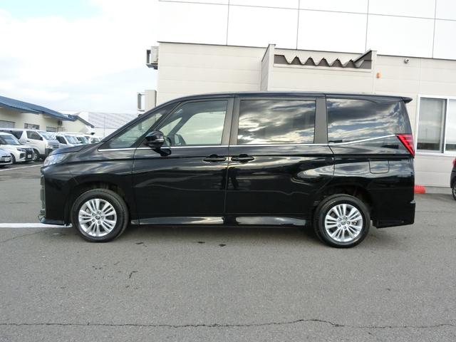 ノア Ｓ－Ｚ　４ＷＤ　レンタアップ　純正ディスプレイオーディオ　寒冷地仕様　ハーフレザー　ＬＥＤヘッドＥＴＣ　バックカメラ　ＴＶ　オートクルコン　レーンアシスト　衝突被害軽減システム　両側電動スライドドア（13枚目）