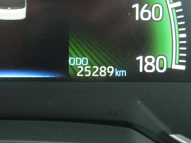 ノア Ｓ－Ｚ　４ＷＤ　レンタアップ　純正ディスプレイオーディオ　寒冷地仕様　ハーフレザー　ＬＥＤヘッドＥＴＣ　バックカメラ　ＴＶ　オートクルコン　レーンアシスト　衝突被害軽減システム　両側電動スライドドア（21枚目）