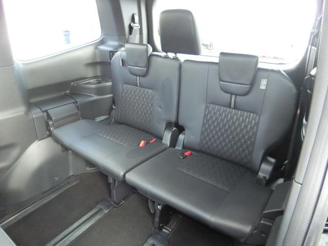 ノア Ｓ－Ｚ　４ＷＤ　レンタアップ　純正ディスプレイオーディオ　寒冷地仕様　ハーフレザー　ＬＥＤヘッドＥＴＣ　バックカメラ　ＴＶ　オートクルコン　レーンアシスト　衝突被害軽減システム　両側電動スライドドア（38枚目）