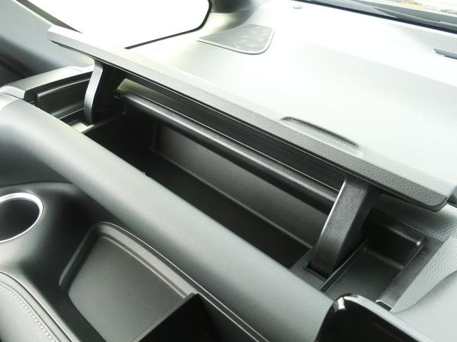 ノア Ｓ－Ｚ　４ＷＤ　レンタアップ　純正ディスプレイオーディオ　寒冷地仕様　ハーフレザー　ＬＥＤヘッドＥＴＣ　バックカメラ　ＴＶ　オートクルコン　レーンアシスト　衝突被害軽減システム　両側電動スライドドア（59枚目）