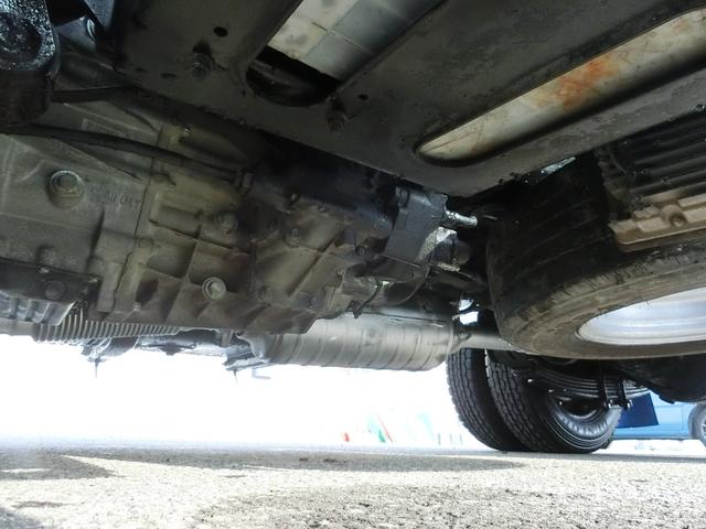 キャンター 全低床ダンプ　３ｔ　ＡＴ　荷台内寸　長さ３０５ｃｍ　幅１５９ｃｍ　高さ３８ｃｍ　新明和ＤＲ２－０１１０ＳＹ　レベライザー　リヤマッドガード　ＥＴＣ　オールシーズンタイヤ　アオリガード（20枚目）