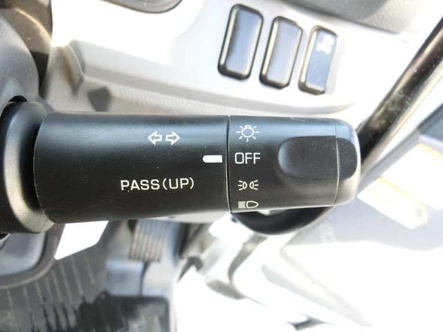 キャンター 全低床ダンプ　３ｔ　ＡＴ　荷台内寸　長さ３０５ｃｍ　幅１５９ｃｍ　高さ３８ｃｍ　新明和ＤＲ２－０１１０ＳＹ　レベライザー　リヤマッドガード　ＥＴＣ　オールシーズンタイヤ　アオリガード（44枚目）