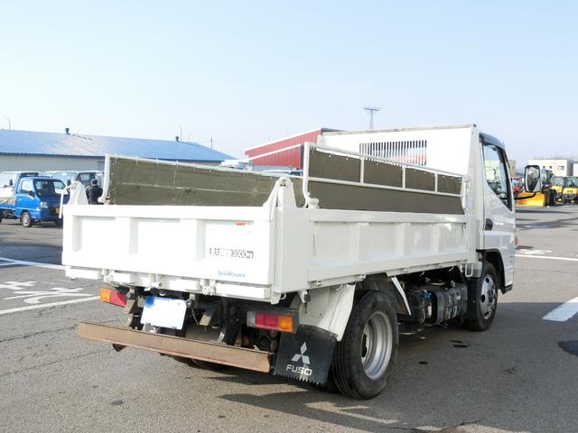 キャンター 全低床ダンプ　カスタム　３ｔ　Ｆ５　内寸　長さ３０５ｃｍ　幅１５９ｃｍ　高さ３７ｃｍ　フルセグメモリーナビ　レーンアシスト　キーレス　ＣＤ　ＵＳＢ　Ｂｌｕｅｔｏｏｔｈ　メッキバンパーグリルコーナーパネルサイドミラー（5枚目）