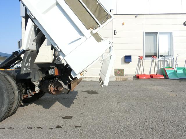 キャンター 全低床ダンプ　カスタム　３ｔ　Ｆ５　内寸　長さ３０５ｃｍ　幅１５９ｃｍ　高さ３７ｃｍ　フルセグメモリーナビ　レーンアシスト　キーレス　ＣＤ　ＵＳＢ　Ｂｌｕｅｔｏｏｔｈ　メッキバンパーグリルコーナーパネルサイドミラー（33枚目）