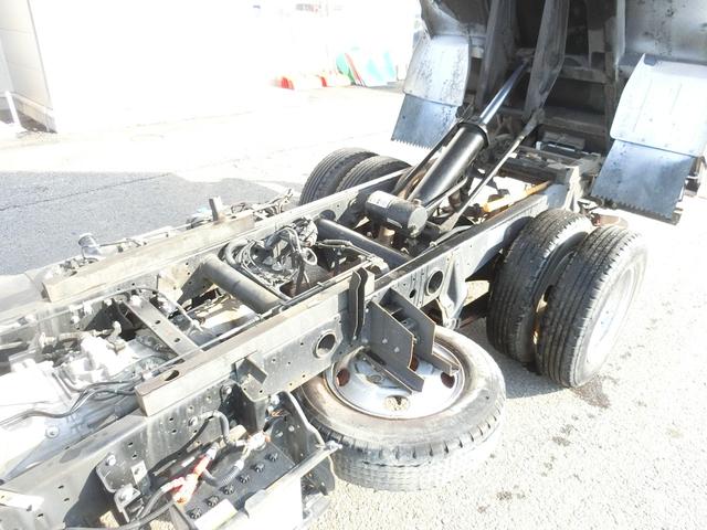 キャンター 全低床ダンプ　カスタム　３ｔ　Ｆ５　内寸　長さ３０５ｃｍ　幅１５９ｃｍ　高さ３７ｃｍ　フルセグメモリーナビ　レーンアシスト　キーレス　ＣＤ　ＵＳＢ　Ｂｌｕｅｔｏｏｔｈ　メッキバンパーグリルコーナーパネルサイドミラー（34枚目）