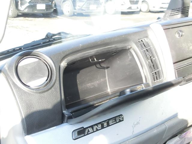 キャンター 全低床ダンプ　カスタム　３ｔ　Ｆ５　内寸　長さ３０５ｃｍ　幅１５９ｃｍ　高さ３７ｃｍ　フルセグメモリーナビ　レーンアシスト　キーレス　ＣＤ　ＵＳＢ　Ｂｌｕｅｔｏｏｔｈ　メッキバンパーグリルコーナーパネルサイドミラー（46枚目）