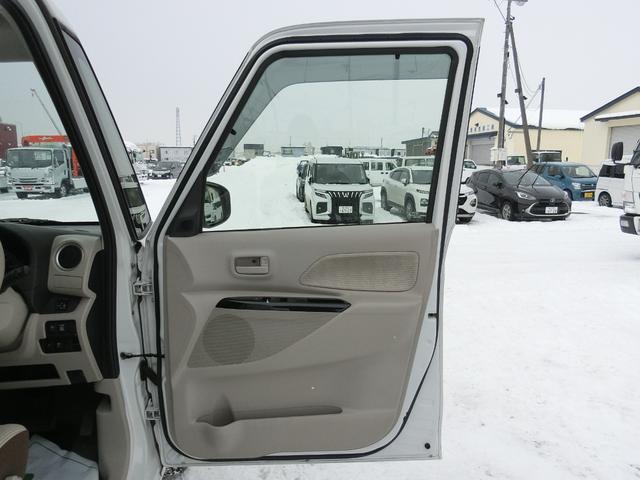 デイズルークス Ｘ　４ＷＤ　全周囲カメラ　両側スライド・片側電動　クリアランスソナー　衝突被害軽減システム　スマートキー　アイドリングストップ　シートヒーター　リアサンシェード　助手席シートバックテーブル（48枚目）