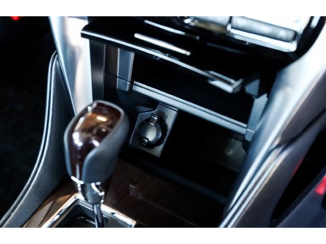 A18 Gパッケージ 4WD レンタアップ スマートキー Pスタート 社外ナビ ワンセグ Bカメラ USB ETC 衝突軽減サポート レーンアシスト ワイパーデアイサー AHB コーナーセンサー フォグ 夏・冬タイヤ(28枚目)