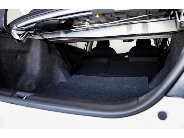 A18 Gパッケージ 4WD レンタアップ スマートキー Pスタート 社外ナビ ワンセグ Bカメラ USB ETC 衝突軽減サポート レーンアシスト ワイパーデアイサー AHB コーナーセンサー フォグ 夏・冬タイヤ(45枚目)