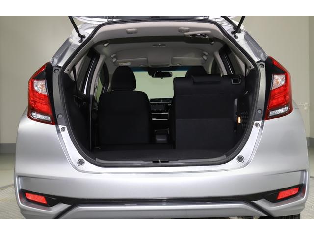 フィットハイブリッド F 4WD スマートキー Pスタート 社外ナビ ETC 衝突軽減サポート Iストップ レーンアシスト ヒーターミラー ワイパーデアイサー クルコン レンタ使用車(28枚目)