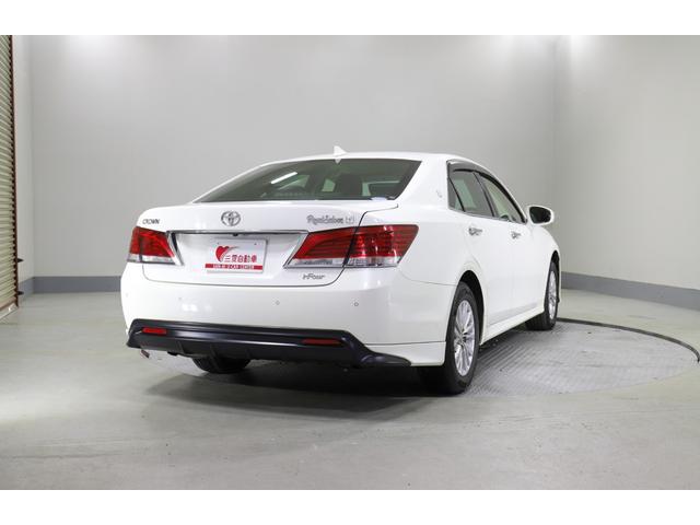 クラウン ロイヤルサルーンＧ　ｉ－Ｆｏｕｒ　４ＷＤ　純正ナビ　フルセグ　バックカメラ　ＥＴＣ　横滑り防止　オートハイビーム　クルコン　ＢＳＭ　シートメモリー　ヒーターミラー　全席レザーシートカバー　純正アルミホイール（35枚目）