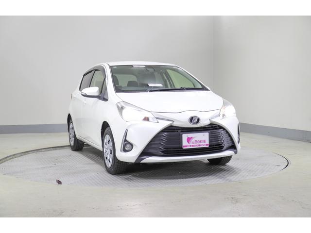 ヴィッツ U 純正ナビ Bカメラ ETC 衝突軽減サポート レーンアシスト ワイパーデアイサー 切替4WD シートH オートハイビーム LEDオートライト 社外ドラレコ前後 社外エンスタ(5枚目)