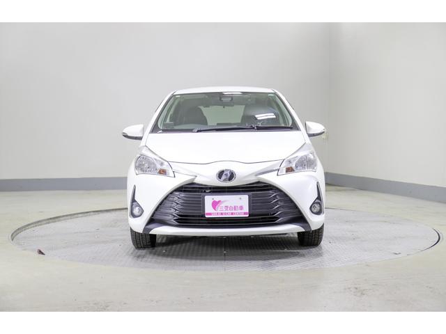 ヴィッツ U 純正ナビ Bカメラ ETC 衝突軽減サポート レーンアシスト ワイパーデアイサー 切替4WD シートH オートハイビーム LEDオートライト 社外ドラレコ前後 社外エンスタ(7枚目)