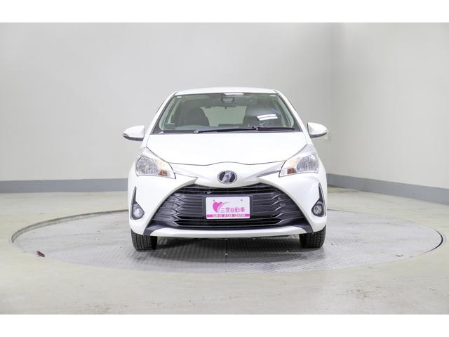 ヴィッツ U 純正ナビ Bカメラ ETC 衝突軽減サポート レーンアシスト ワイパーデアイサー 切替4WD シートH オートハイビーム LEDオートライト 社外ドラレコ前後 社外エンスタ(8枚目)