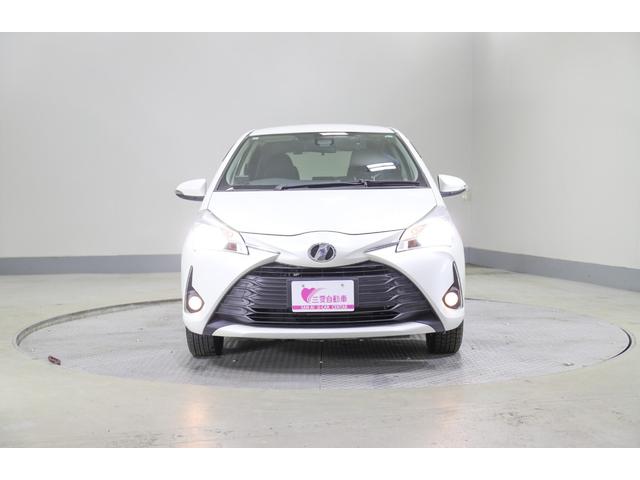 ヴィッツ U 純正ナビ Bカメラ ETC 衝突軽減サポート レーンアシスト ワイパーデアイサー 切替4WD シートH オートハイビーム LEDオートライト 社外ドラレコ前後 社外エンスタ(10枚目)