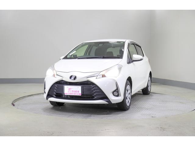 ヴィッツ U 純正ナビ Bカメラ ETC 衝突軽減サポート レーンアシスト ワイパーデアイサー 切替4WD シートH オートハイビーム LEDオートライト 社外ドラレコ前後 社外エンスタ(13枚目)