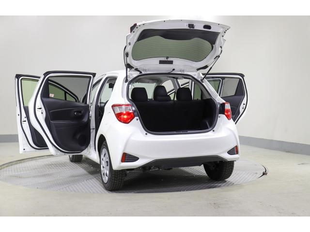 ヴィッツ U 純正ナビ Bカメラ ETC 衝突軽減サポート レーンアシスト ワイパーデアイサー 切替4WD シートH オートハイビーム LEDオートライト 社外ドラレコ前後 社外エンスタ(25枚目)