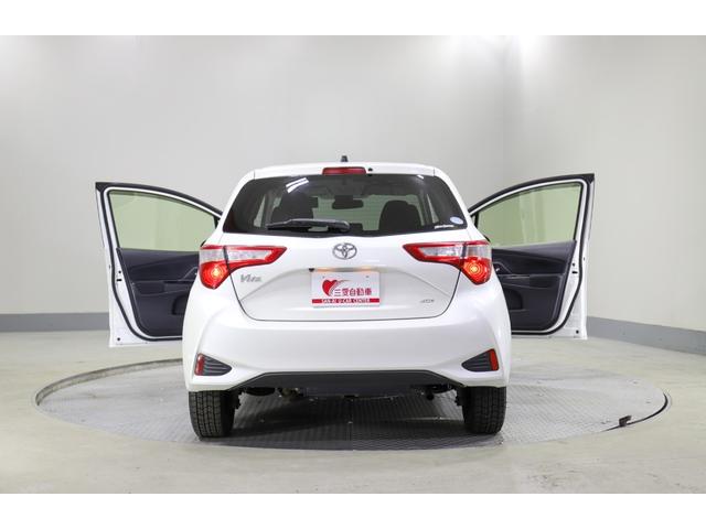 ヴィッツ U 純正ナビ Bカメラ ETC 衝突軽減サポート レーンアシスト ワイパーデアイサー 切替4WD シートH オートハイビーム LEDオートライト 社外ドラレコ前後 社外エンスタ(30枚目)