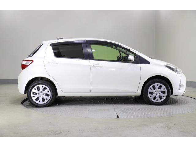 ヴィッツ U 純正ナビ Bカメラ ETC 衝突軽減サポート レーンアシスト ワイパーデアイサー 切替4WD シートH オートハイビーム LEDオートライト 社外ドラレコ前後 社外エンスタ(42枚目)