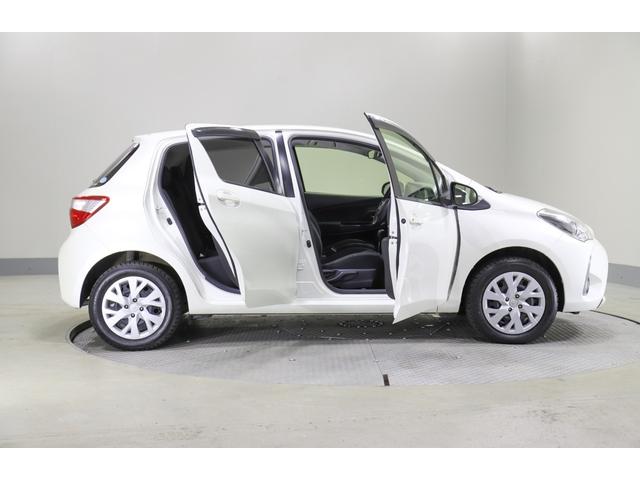 ヴィッツ U 純正ナビ Bカメラ ETC 衝突軽減サポート レーンアシスト ワイパーデアイサー 切替4WD シートH オートハイビーム LEDオートライト 社外ドラレコ前後 社外エンスタ(44枚目)