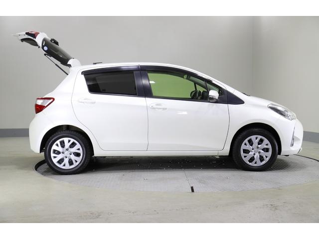 ヴィッツ U 純正ナビ Bカメラ ETC 衝突軽減サポート レーンアシスト ワイパーデアイサー 切替4WD シートH オートハイビーム LEDオートライト 社外ドラレコ前後 社外エンスタ(47枚目)