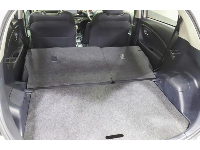 ヴィッツ U 純正ナビ Bカメラ ETC 衝突軽減サポート レーンアシスト ワイパーデアイサー 切替4WD シートH オートハイビーム LEDオートライト 社外ドラレコ前後 社外エンスタ(55枚目)