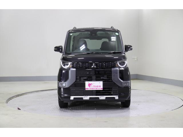 デリカミニ Ｇ　プレミアム　４ＷＤ　レンタアップ　社外ナビ　Ｂカメラ　両側パワスラ　ＥＴＣ　衝突軽減サポート　Ｉストップ　ステコン　クルコン　ハンドルＨ　シートＨ　ブレーキＨ　ダウンヒルアシスト　レーンアシスト　純正ＡＷ（8枚目）