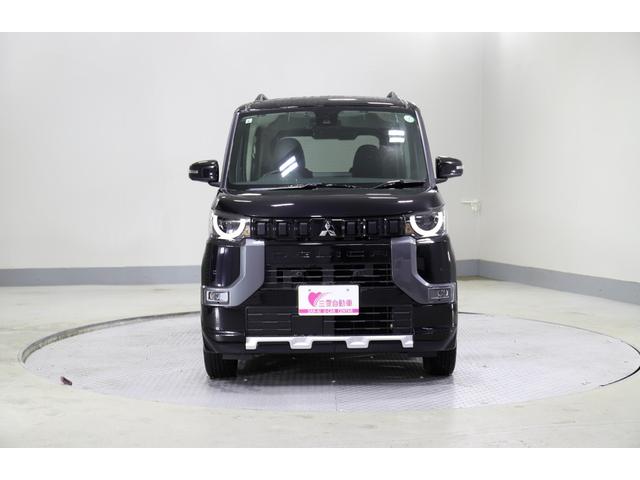 デリカミニ Ｇ　プレミアム　４ＷＤ　レンタアップ　社外ナビ　Ｂカメラ　両側パワスラ　ＥＴＣ　衝突軽減サポート　Ｉストップ　ステコン　クルコン　ハンドルＨ　シートＨ　ブレーキＨ　ダウンヒルアシスト　レーンアシスト　純正ＡＷ（9枚目）